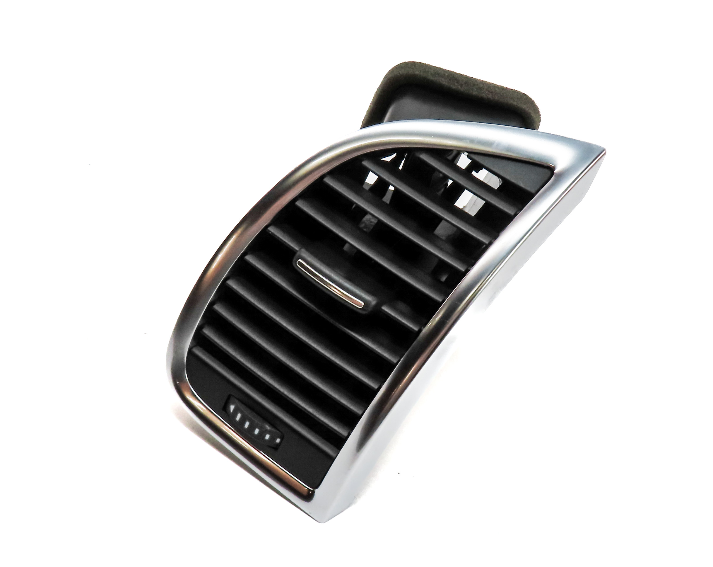 13 AUDI Q7 (4L) FRONT RIGHT PASSENGER DASH HEAT AIR AC HVAC VENT (Black/Silver) — exact item pictured